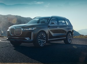 BMW Concept X7: premiera we Frankfurcie