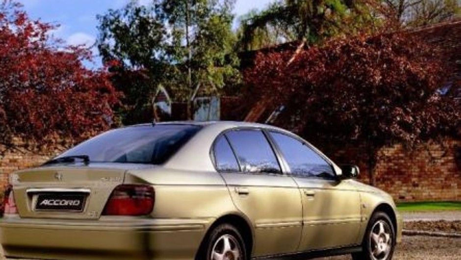 Honda Accord 1.8i LS - Cztery gwiazdki dla Accorda