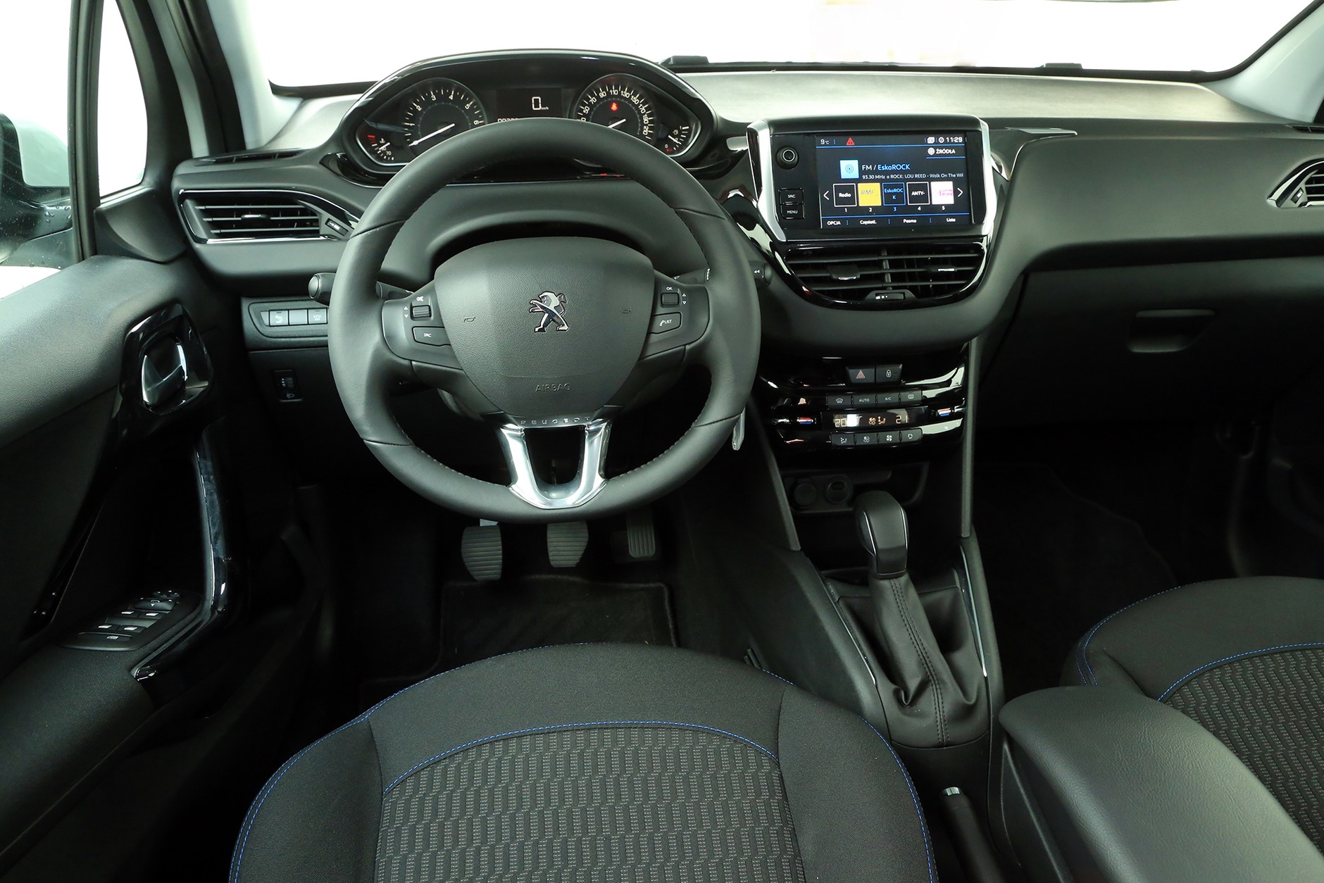 Peugeot 208 1.2 PureTech - tylko dla spokojnego kierowcy