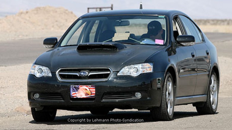 Zdjęcia szpiegowskie: Subaru Turbo w Dolinie Śmierci