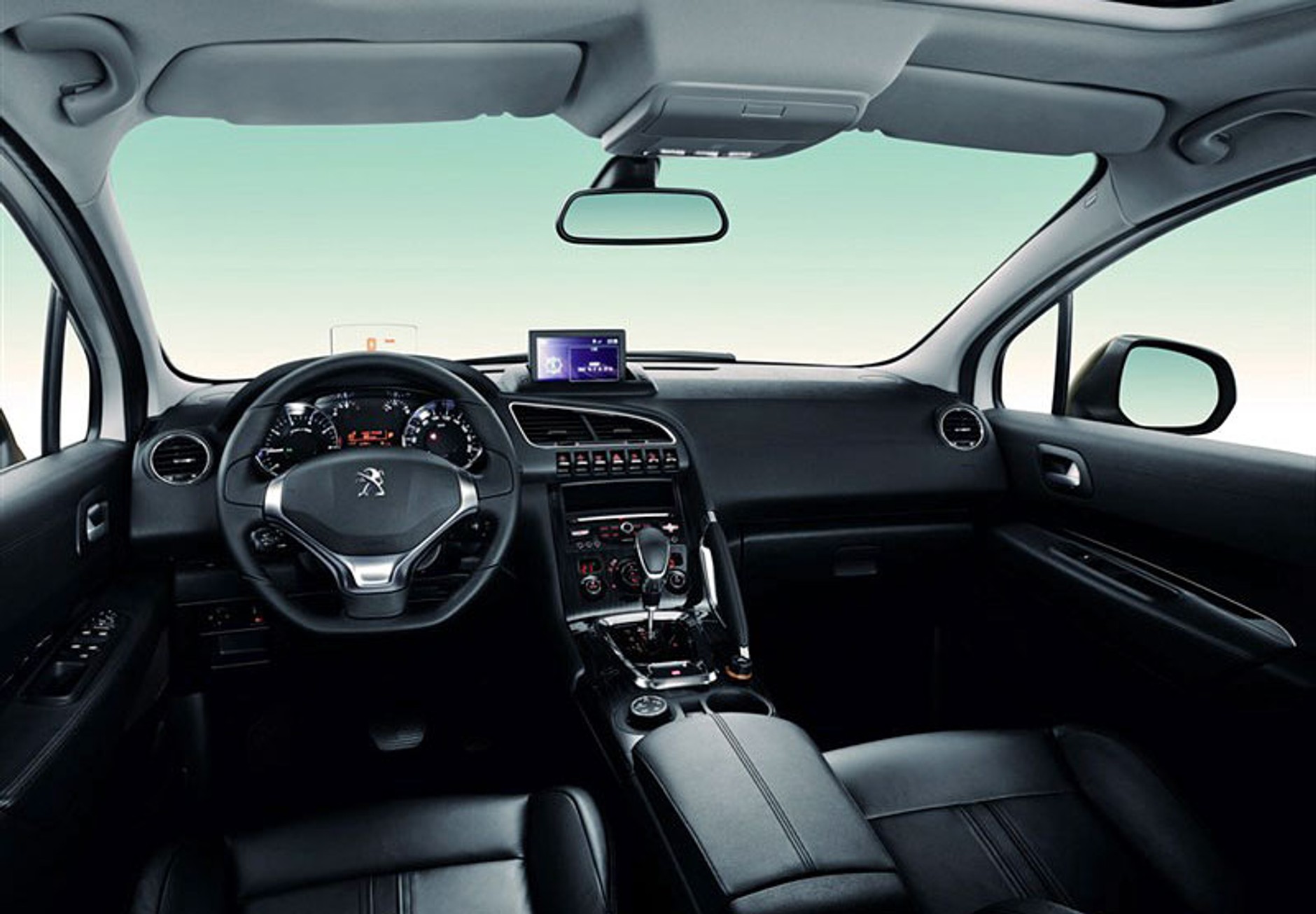 Zmodernizowany Peugeot 3008 w Kantonie