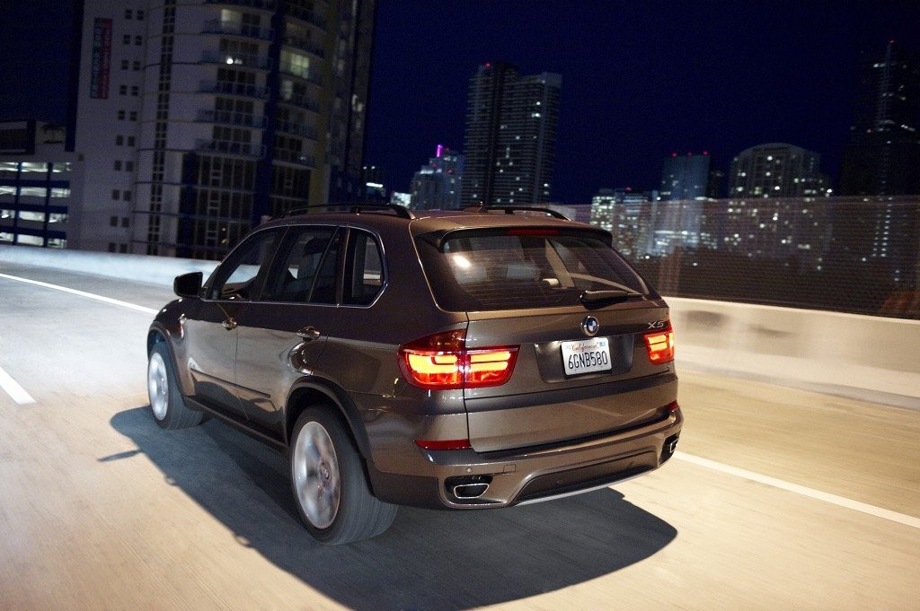BMW X5 - Bawarski SUV z odmłodzoną twarzą