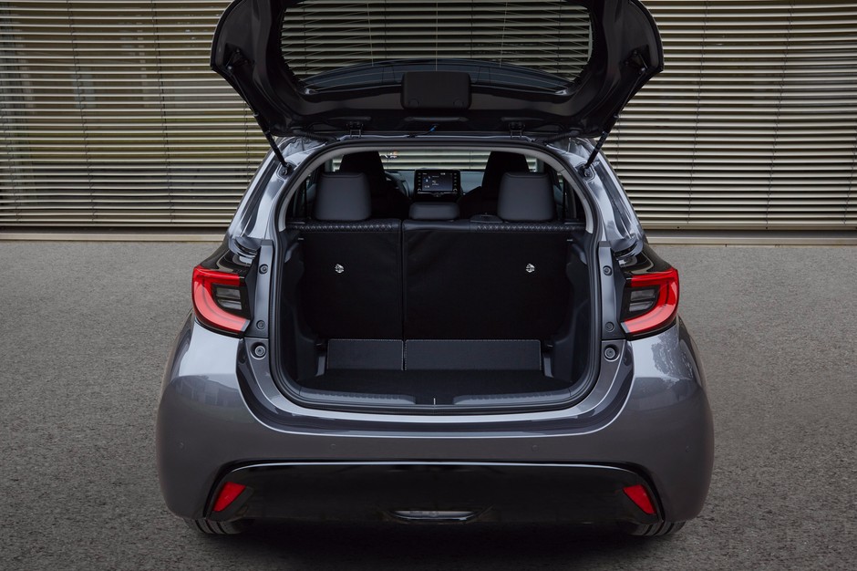 Mazda 2 Hybrid 2022