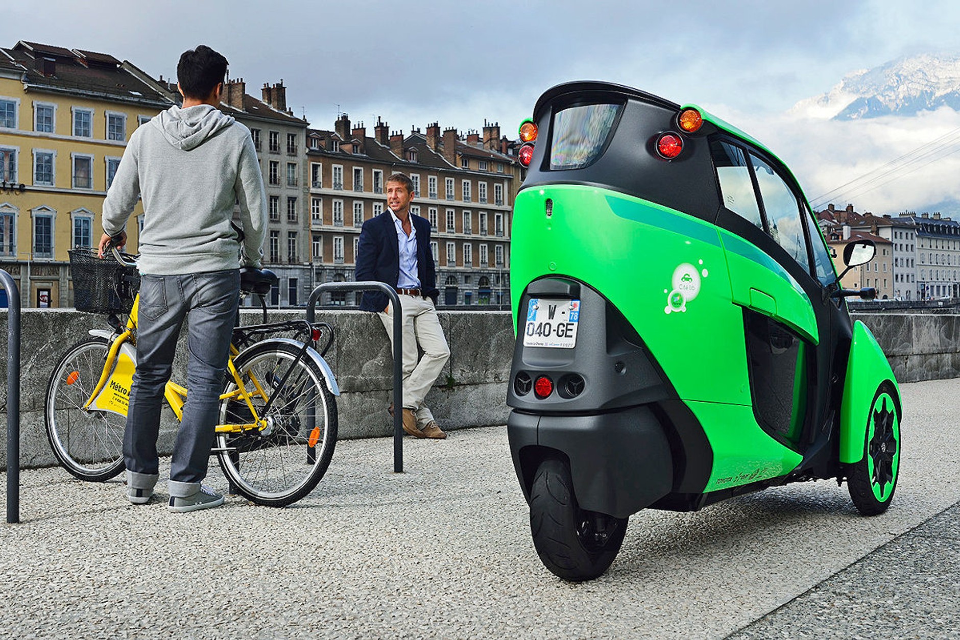 Toyota i-Road – pierwsza jazda