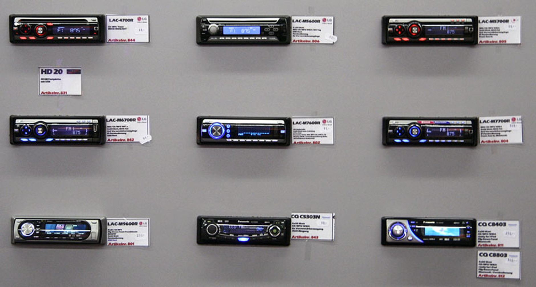 Essen Motor Show 2007: Spoilery, bajery, kilowaty (fotogaleria 4)