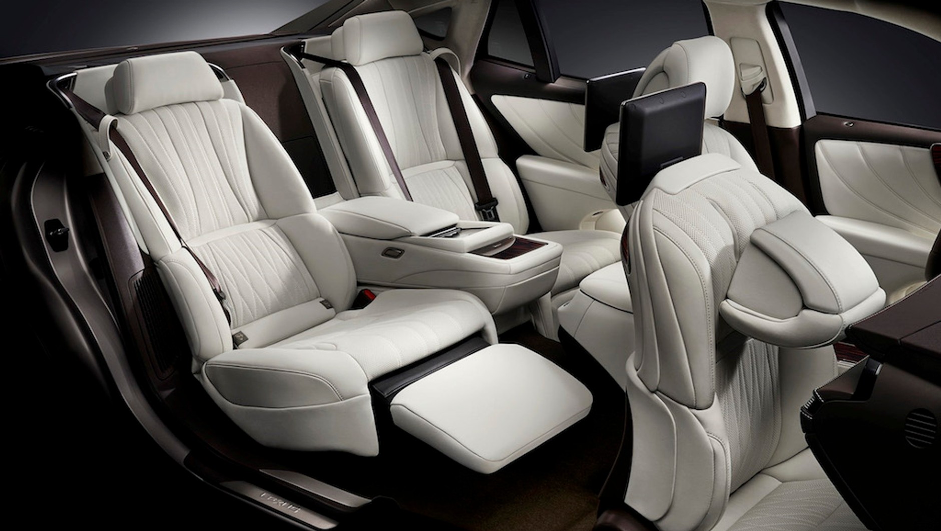 Lexus LS 500h – fotel Ottoman