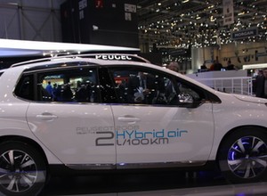 Peugeot Hybrid Air (Genewa 2013)