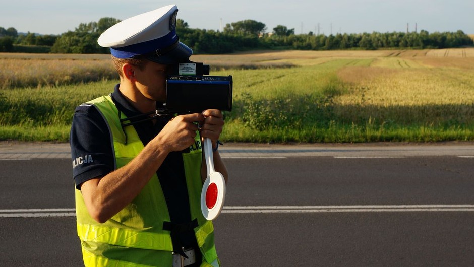 Obraz pochodzący z serwisu https://siemianowice-slaskie.policja.gov.pl/k23/informacje/wiadomosci/386366,Podsumowanie-ogolnokrajowych-dzialan-quotPredkoscquot.html