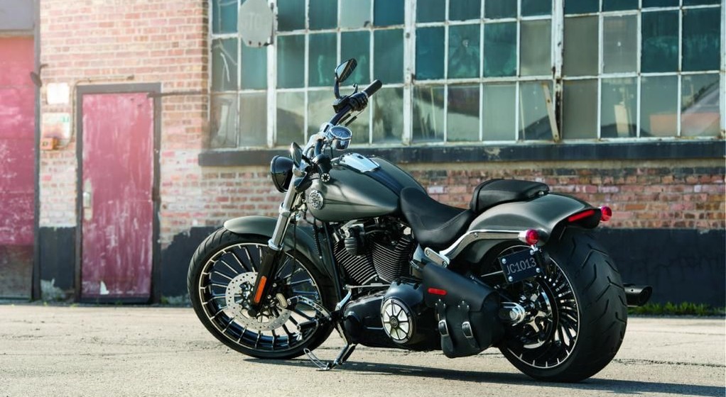 Harley-Davidson Breakout
