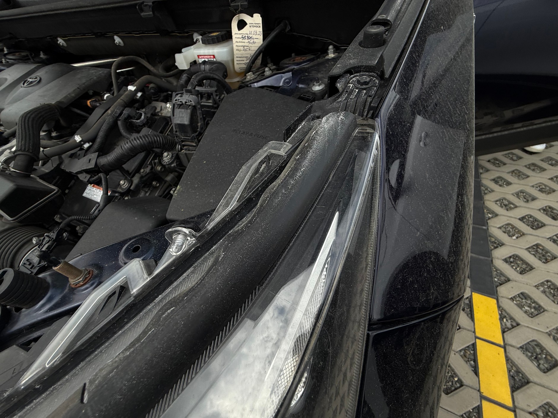 Toyota RAV4 z 2020 r. za 115 tys. 900 zł