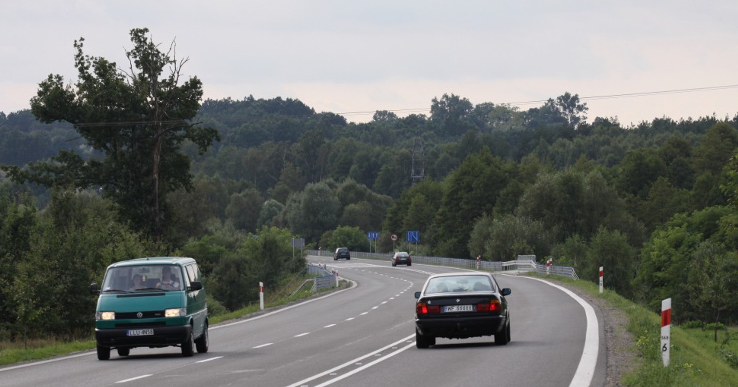 Kampania Drogi zaufania -  Bezpieczne wyprzedzanie