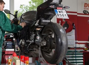 Wiosenny rozruch, czyli eksploatacja motocykla po zimowej przerwie