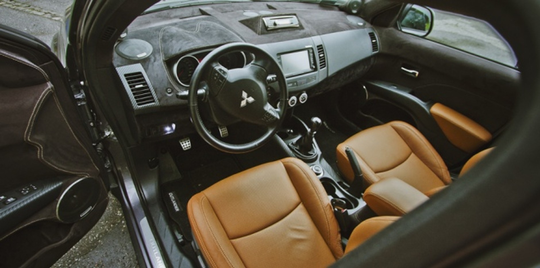 Diaboliczny Mitsubishi Outlander