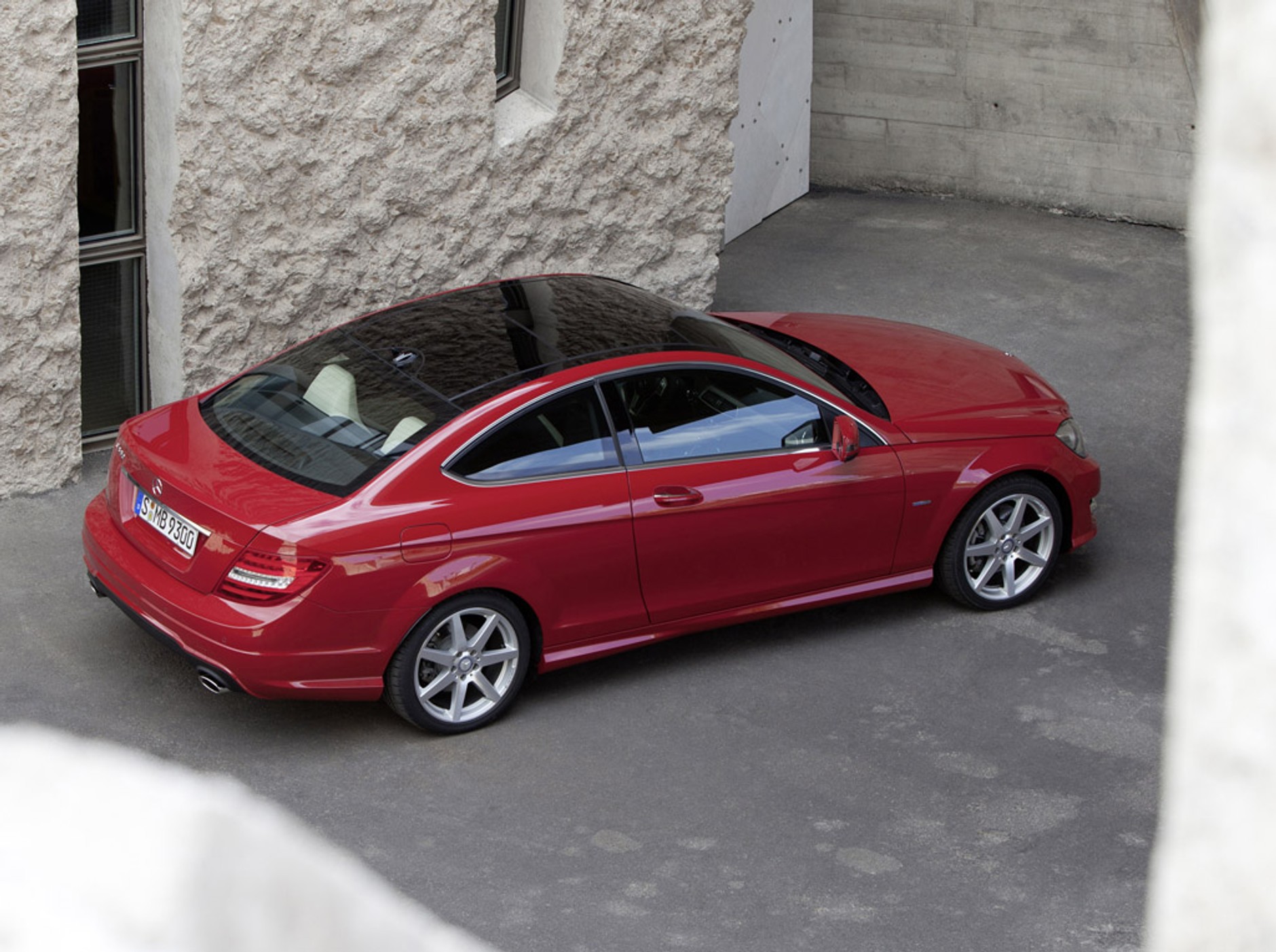 Mercedes C coupe to najpiękniejsza strona klasy C