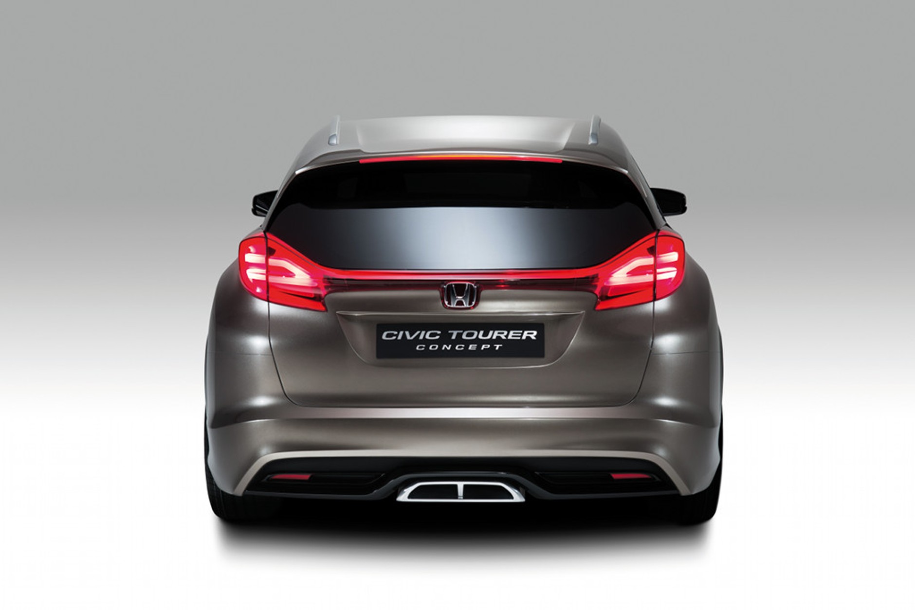 Honda Civic Tourer Concept: dynamiczne kombi