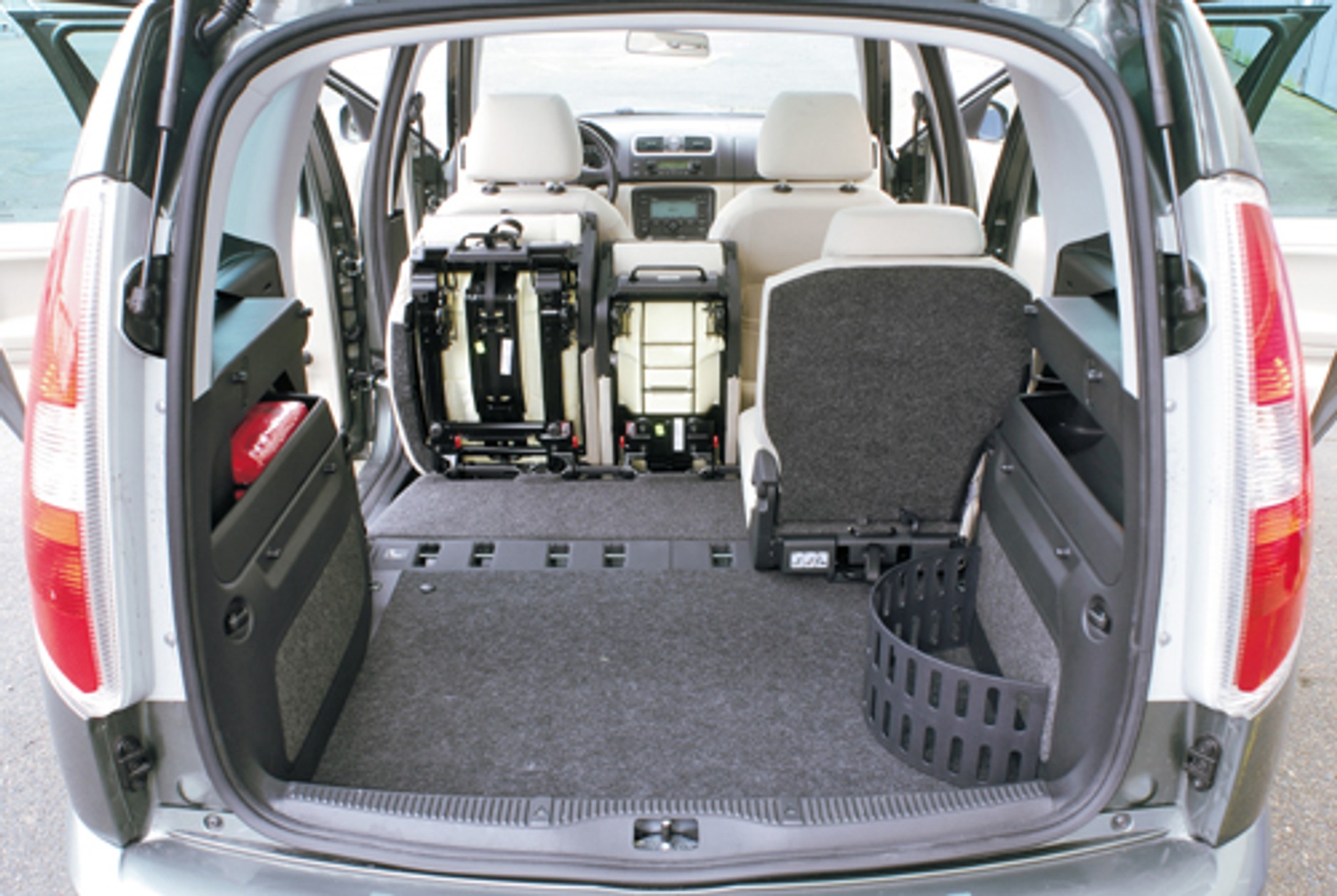 Renault Kangoo, Skoda Roomster, Opel Combo, VW Caddy - Mistrzowie praktyczności