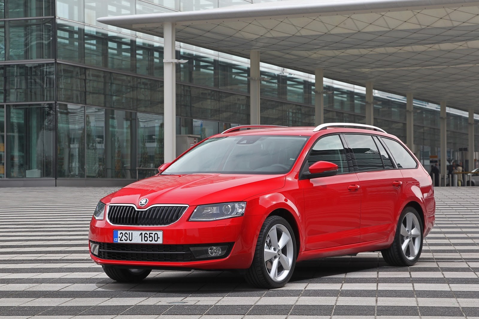 Skoda Octavia Combi 4x4: stworzona na kiepskie drogi