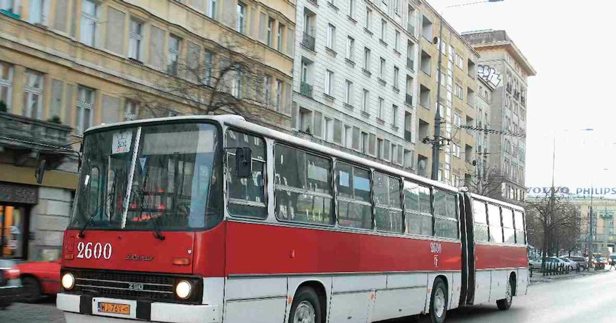 Ikarus 280 26