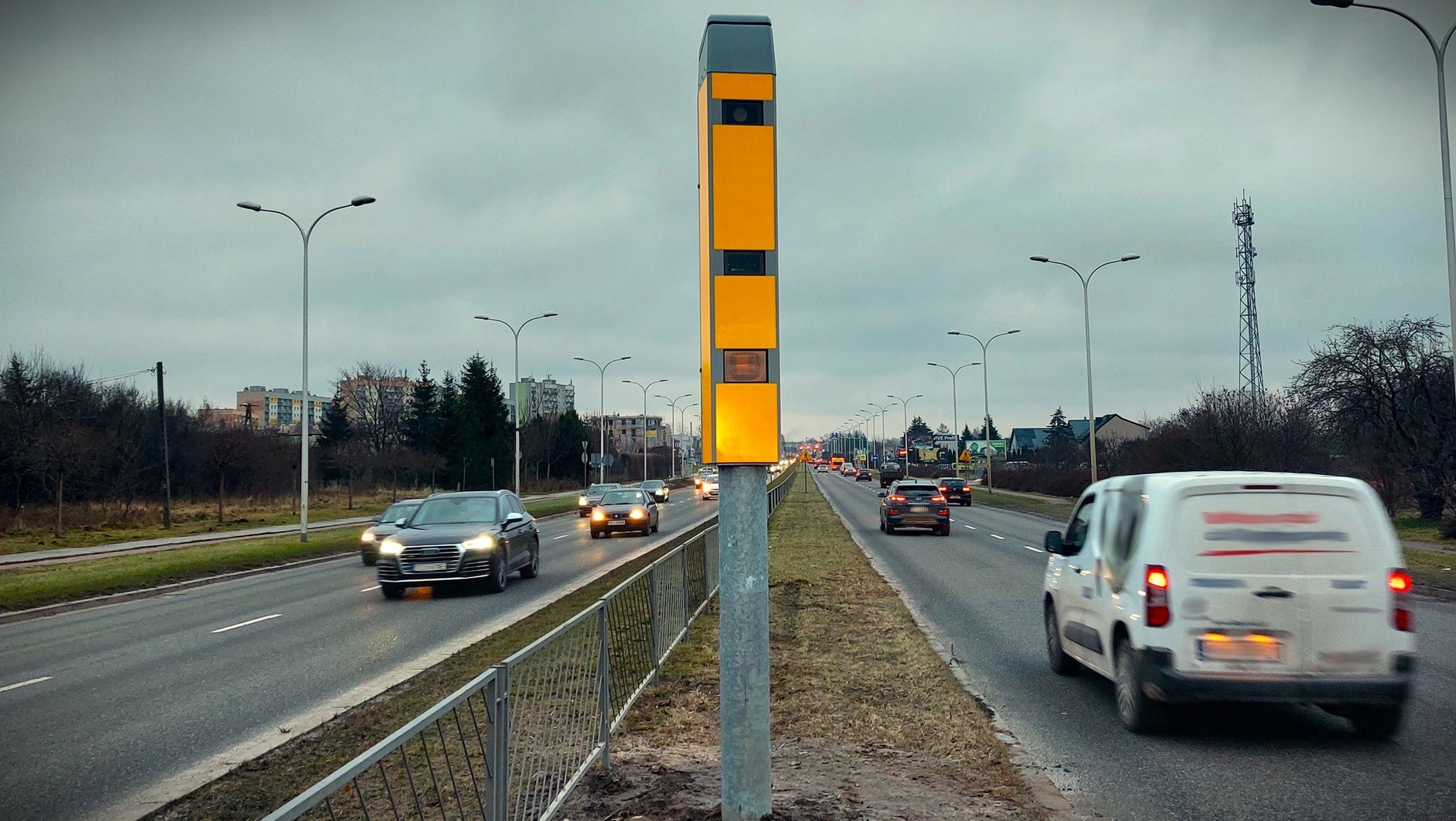 W Polsce obecnie zdjęcie z fotoradaru jest bardzo trudne do podważenia. W praktyce otrzymanie zdjęcia niemal na pewno oznacza mandat
