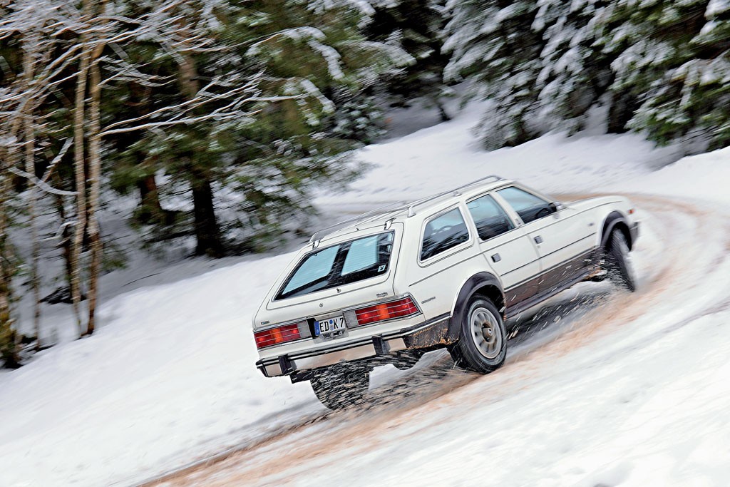 AMC Eagle Wagon
- Pluszowy byczek