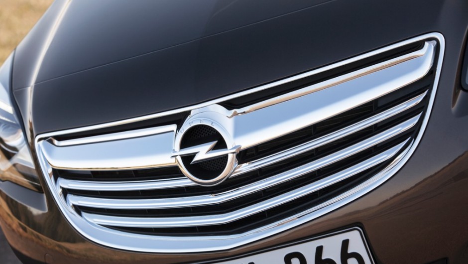 Opel strzela sobie w kolano