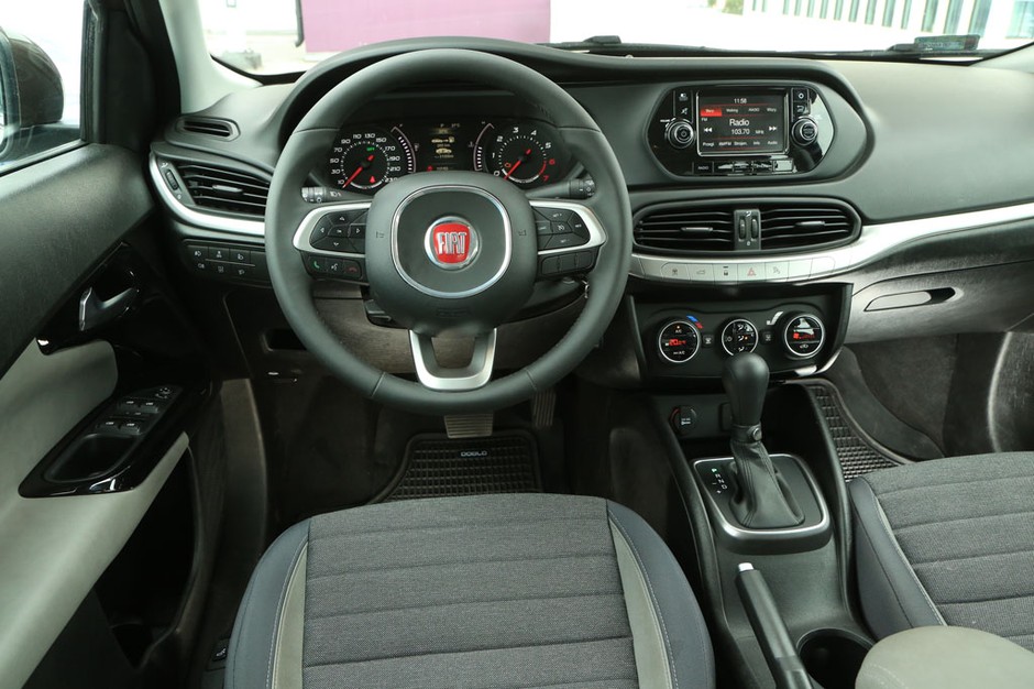 Fiat Tipo 1.6 - czy zasługuje na pochwały?