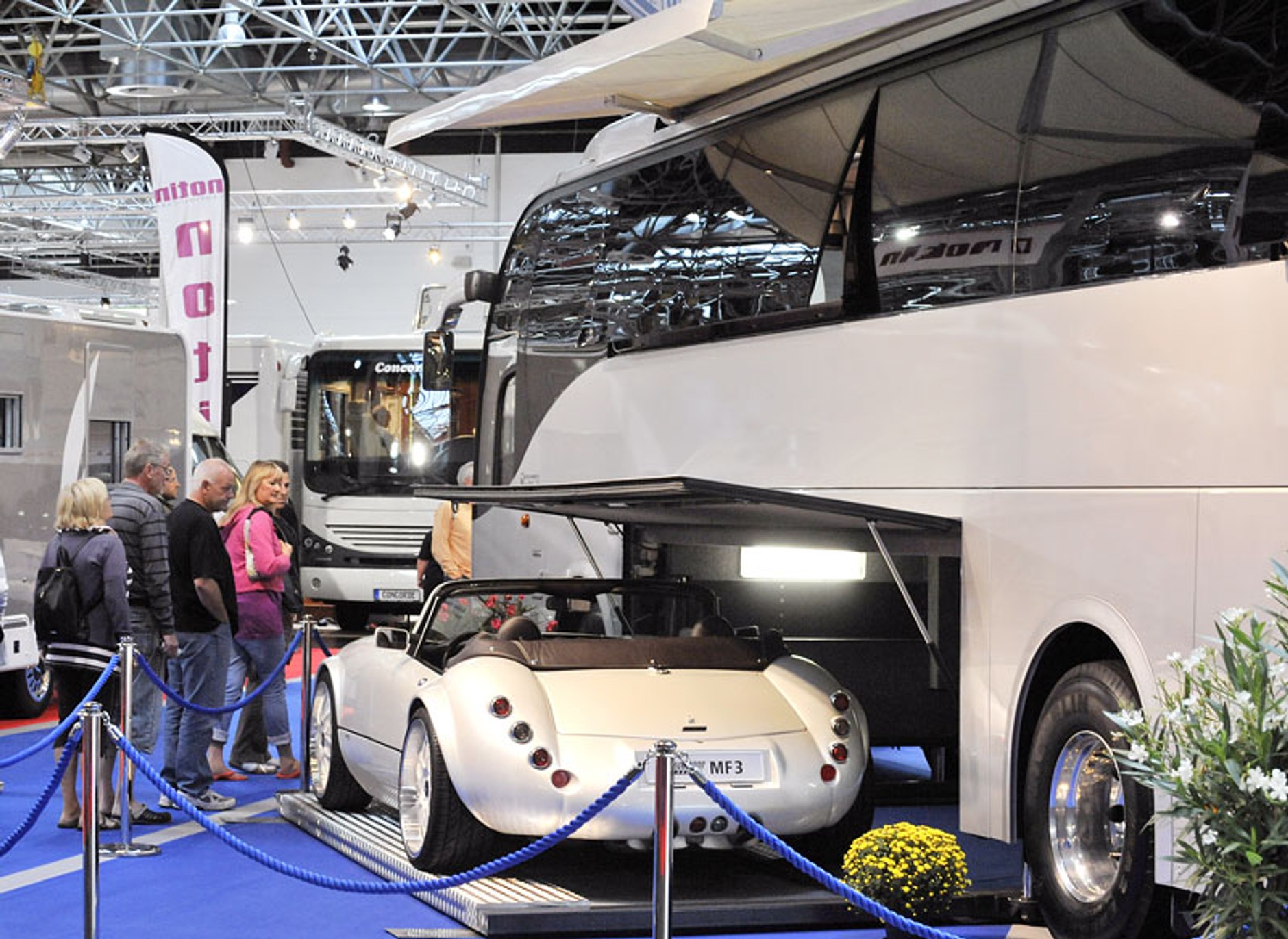 Caravan Salon Düsseldorf 2009: nowości turystyki na kołach - fotogaleria