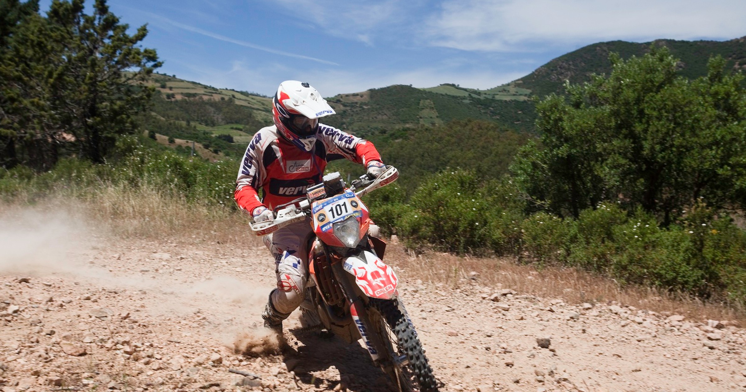 Sardegna Rally Race 2011: Dąbrowski zmierza po tytuł w Open Trophy  
