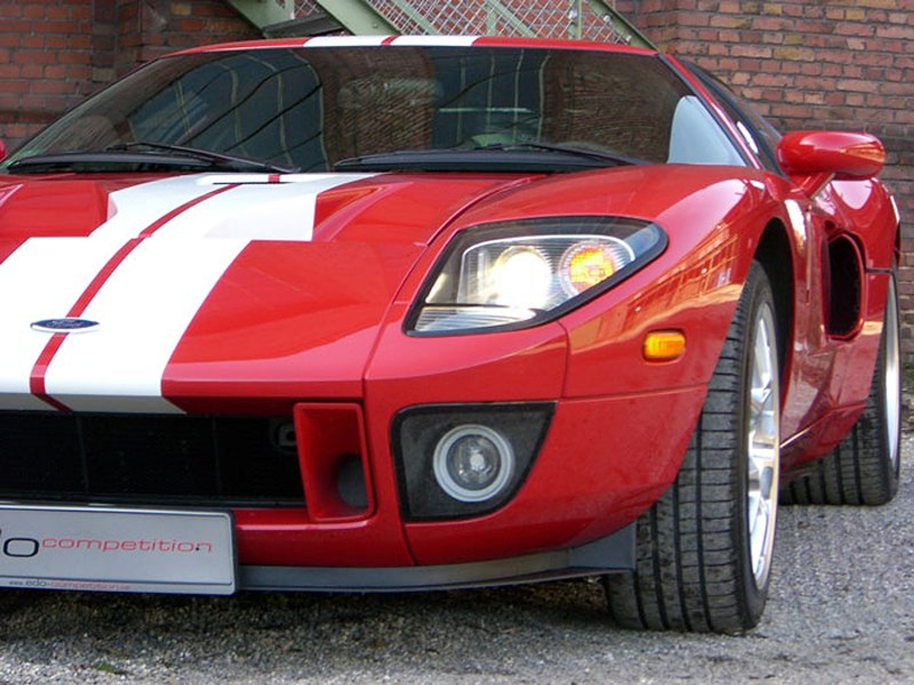 Kuracja tuningowa Edo Competition dla Forda GT