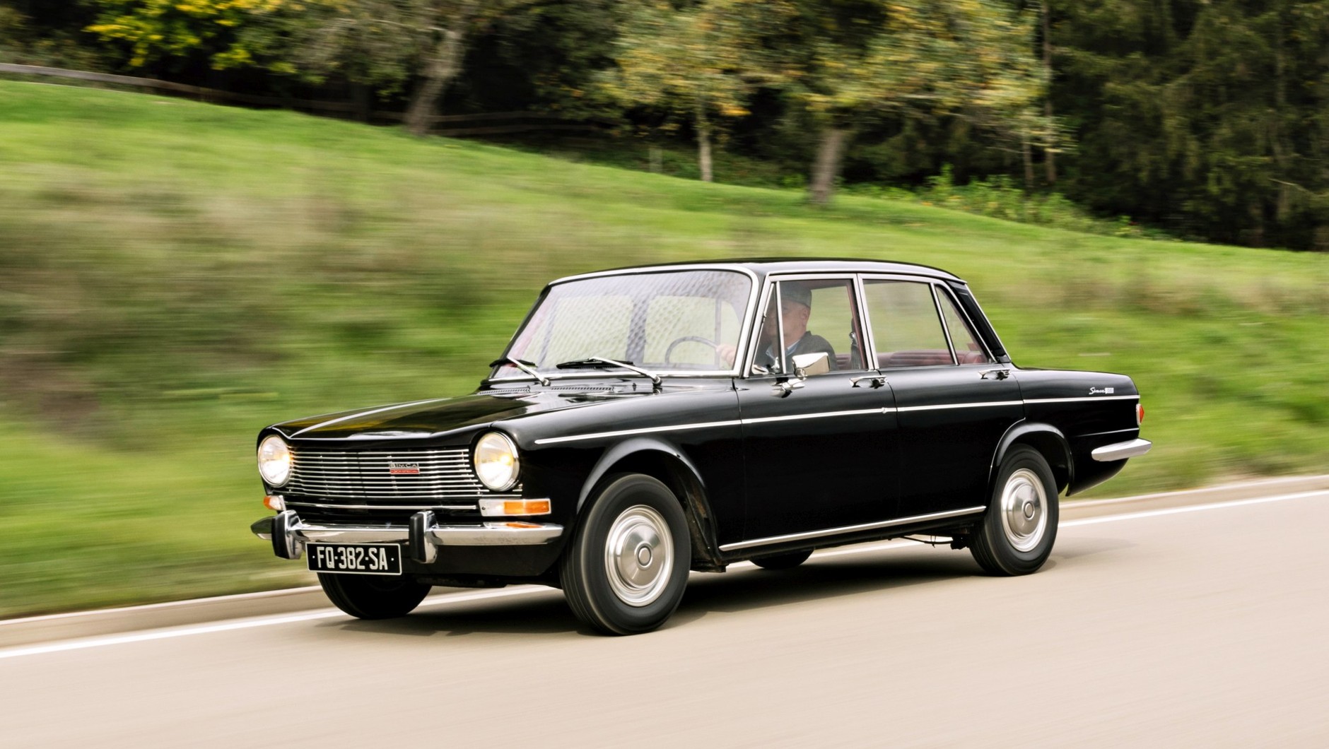 Simca 1300/1500 - wyrafinowany styl dla każdego