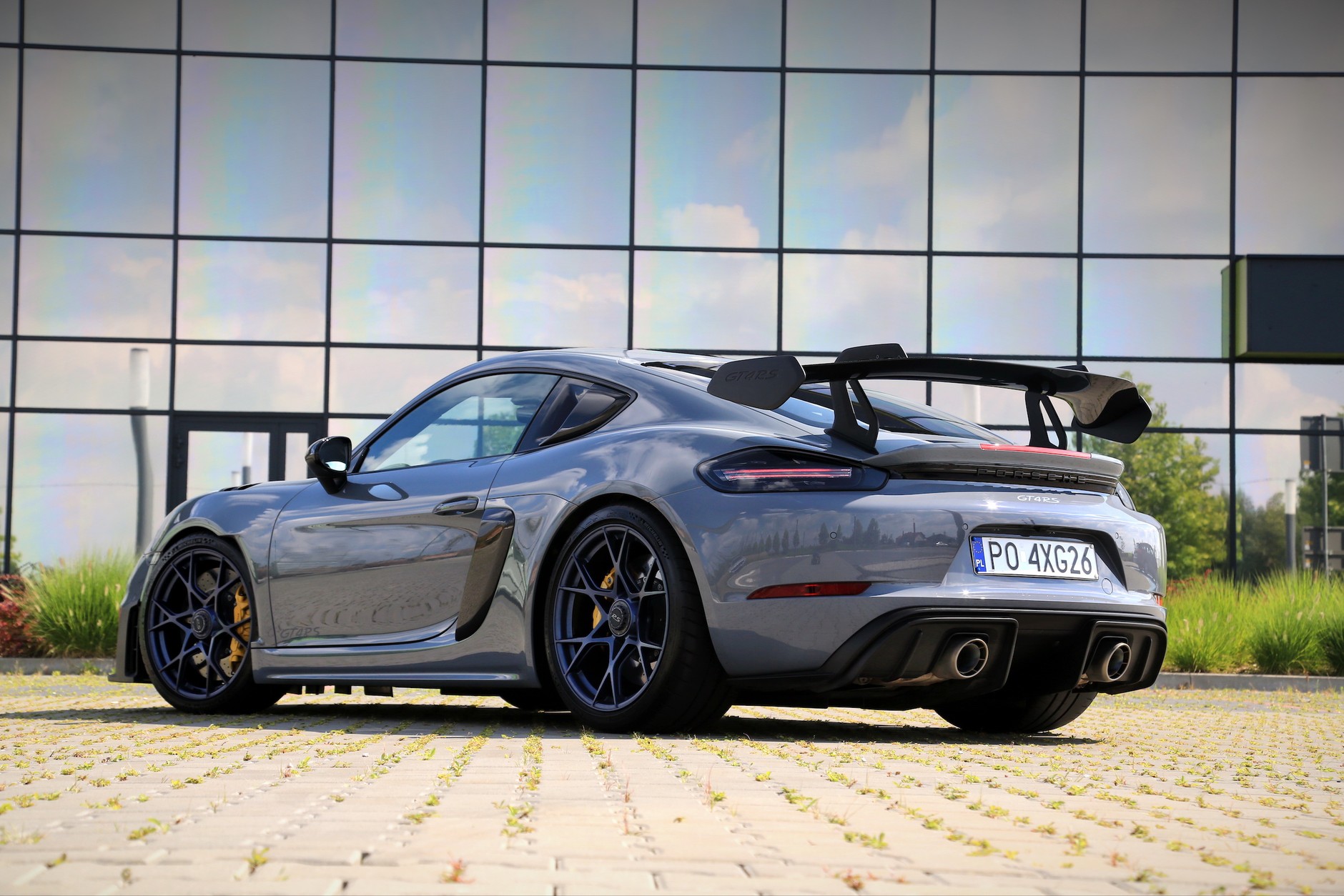 Porsche 718 Cayman GT4 RS (2022 r.; 982)