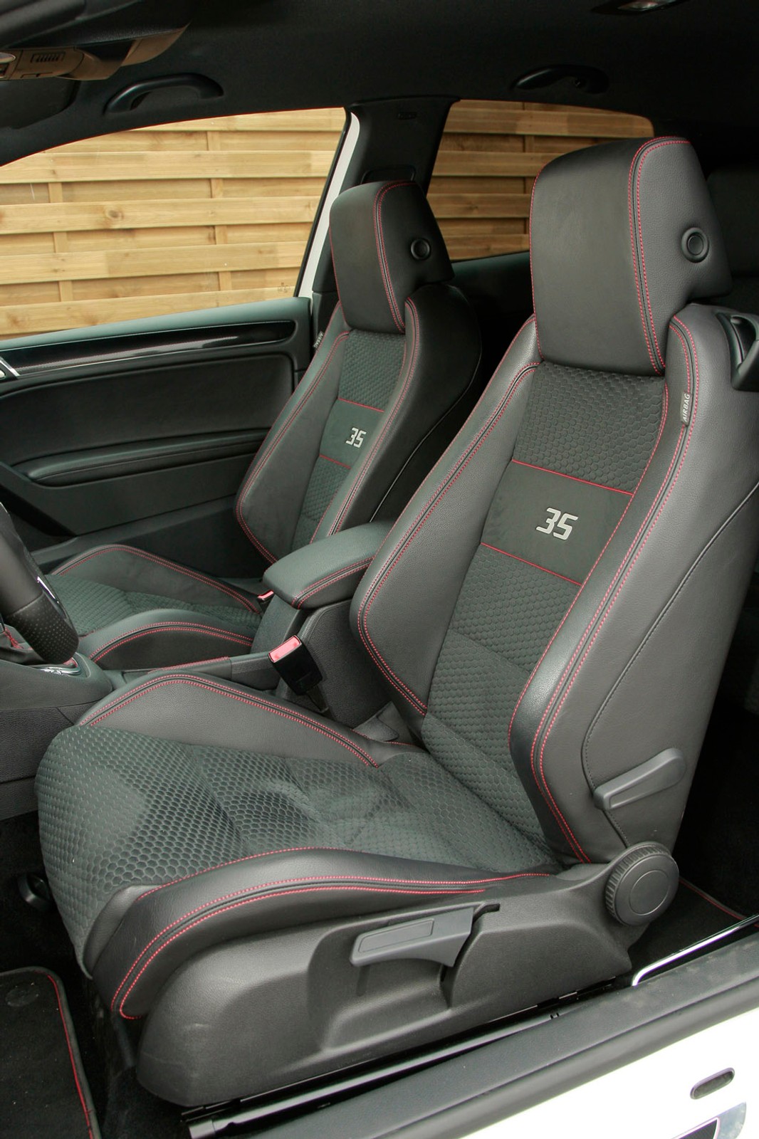 Test Volkswagena Golfa GTI: komfortowy sportowiec