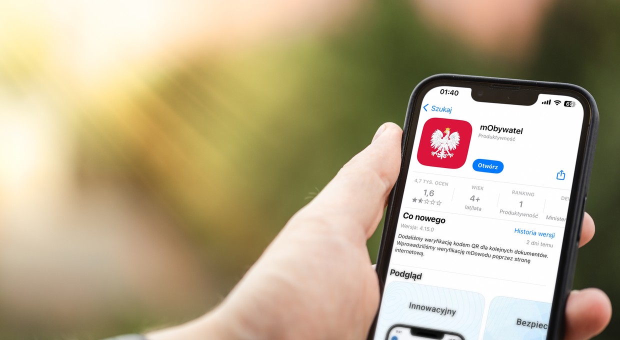 Od 1 września mObywatel z nową funkcją mStłuczka. Kierowcy załatwią formalności przez aplikację