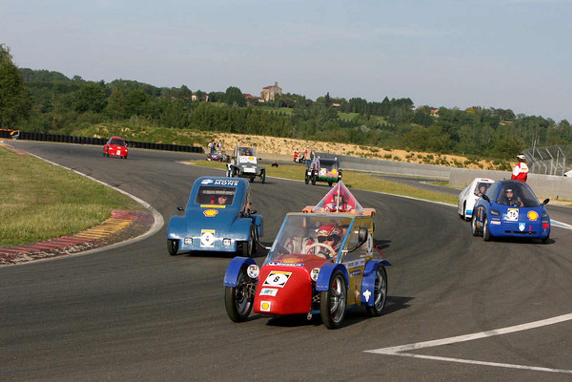 Shell Eco-marathon 2007: 3039 kilometrów na litrze paliwa