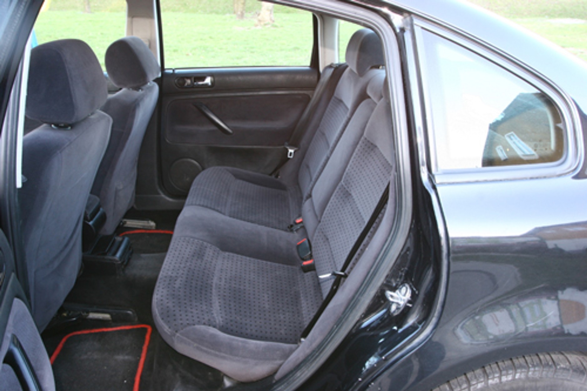 VW Passat 1.9 TDI - Wahaczowy zawrót głowy!