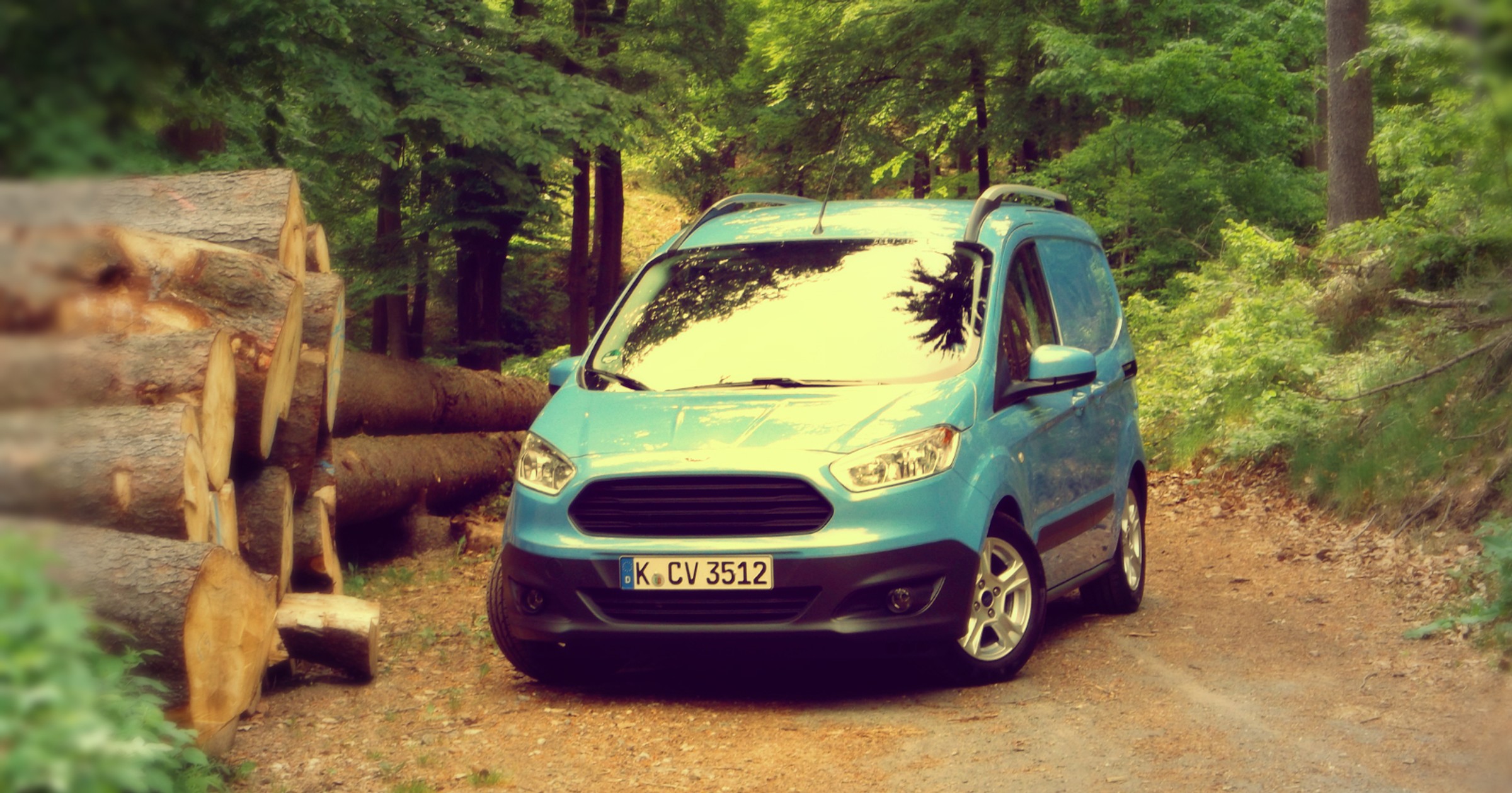 Ford Transit Courier 2014