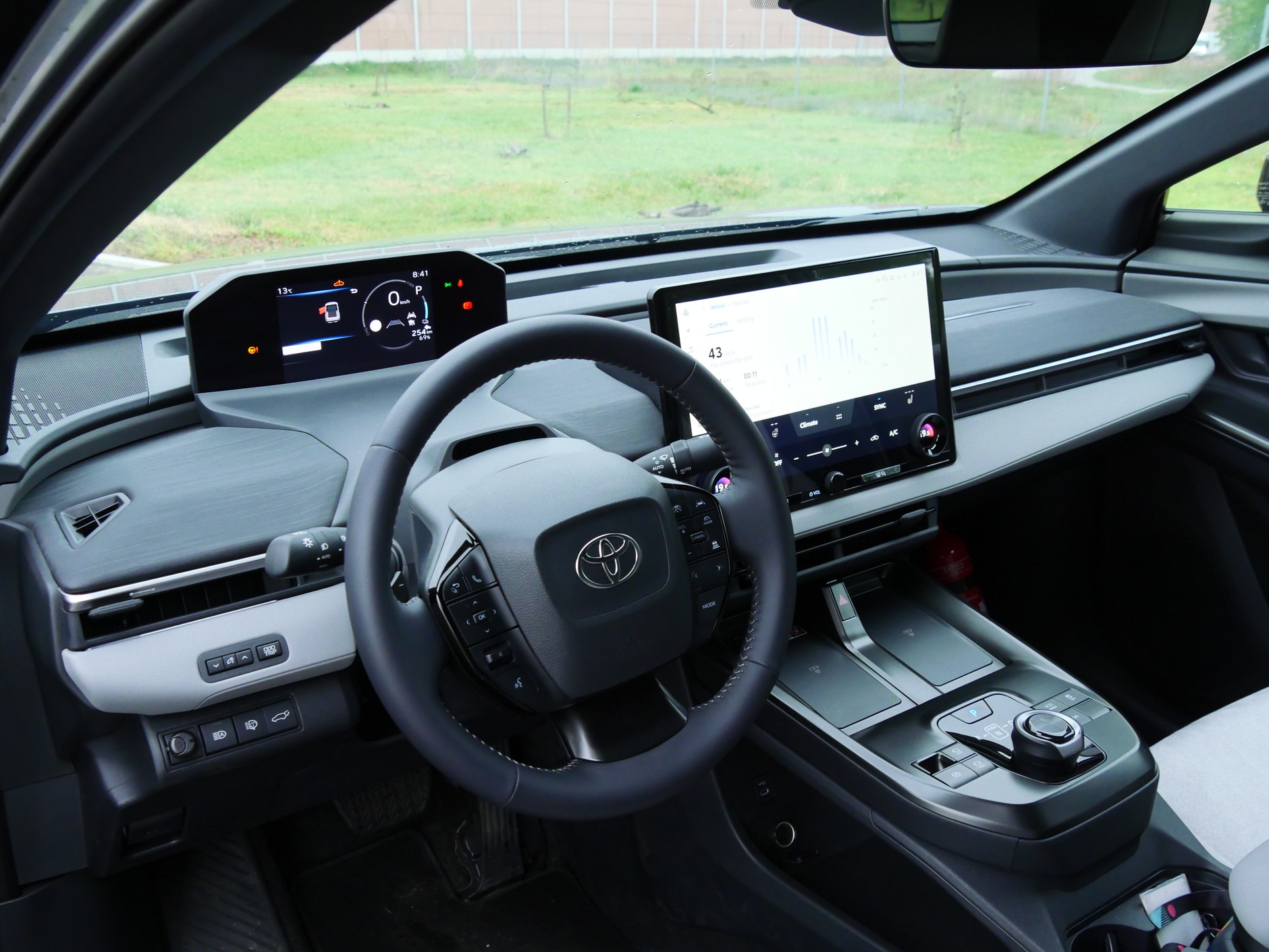 Toyota C-HR+ Executive AWD
