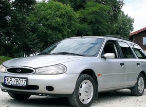 Ford Mondeo (1996-2000): kombi wagi ciężkiej