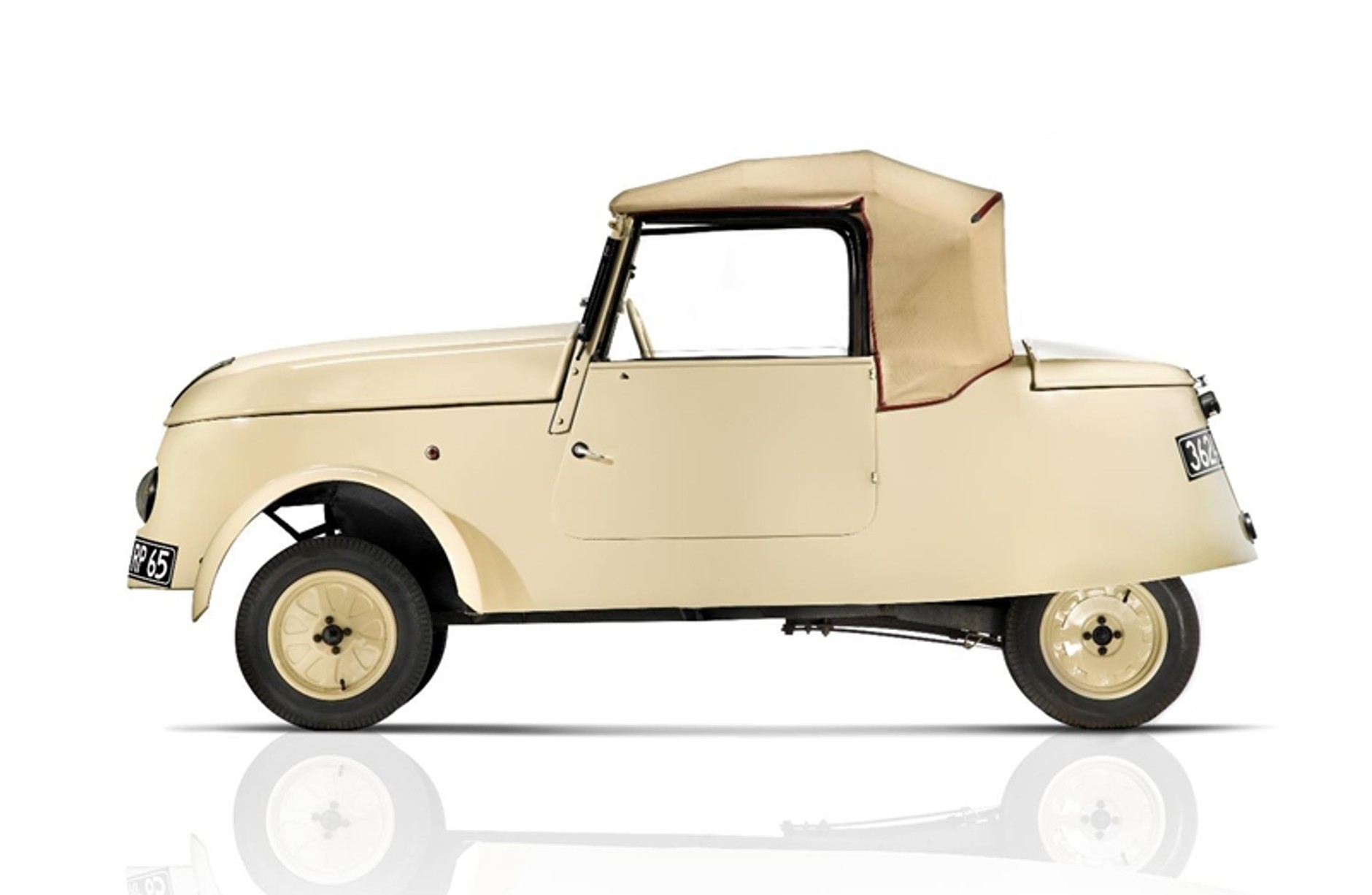 Dziwolągi, zwierzęta i AGD Peugeota