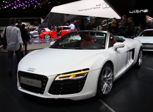 Audi R8 (Paryż 2012)