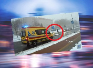 Karetka jadąca na sygnale musiała nagle się zatrzymać. W sieci zawrzało [WIDEO]