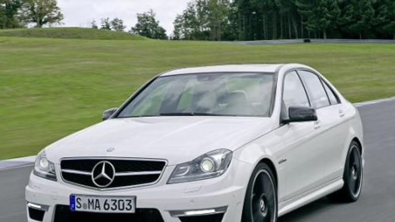 Mercedes C63 AMG – rodzina w komplecie