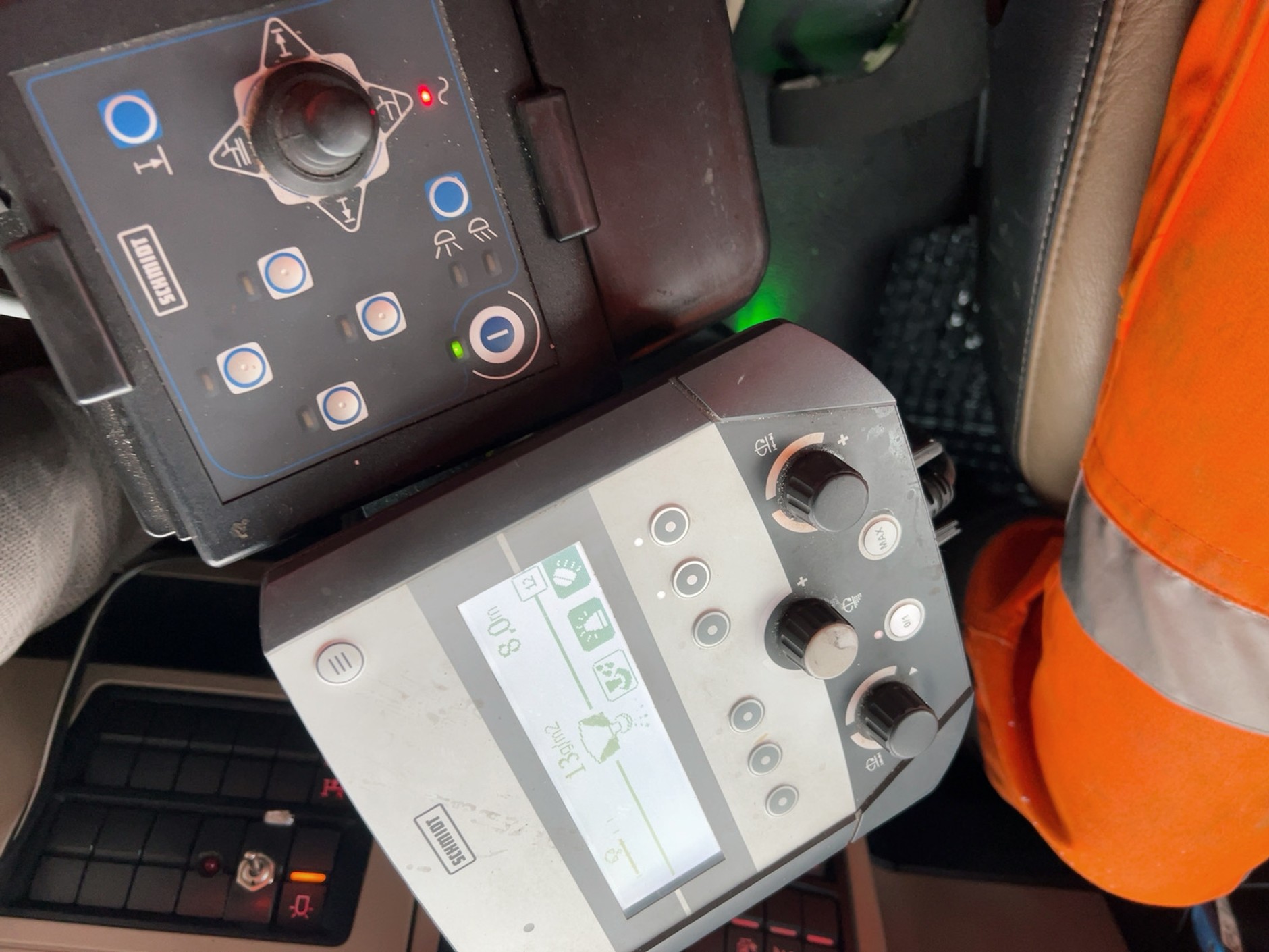 Akcja odśnieżania warszawskich dróg