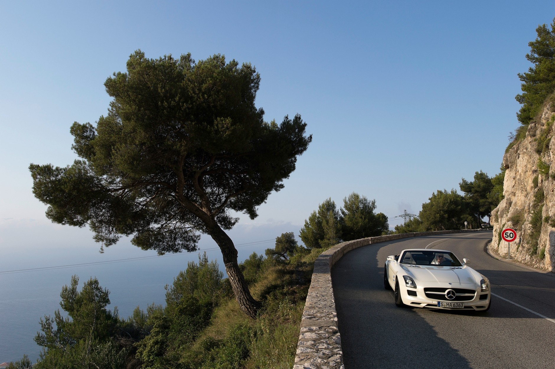 Mercedes SLS AMG Roadster