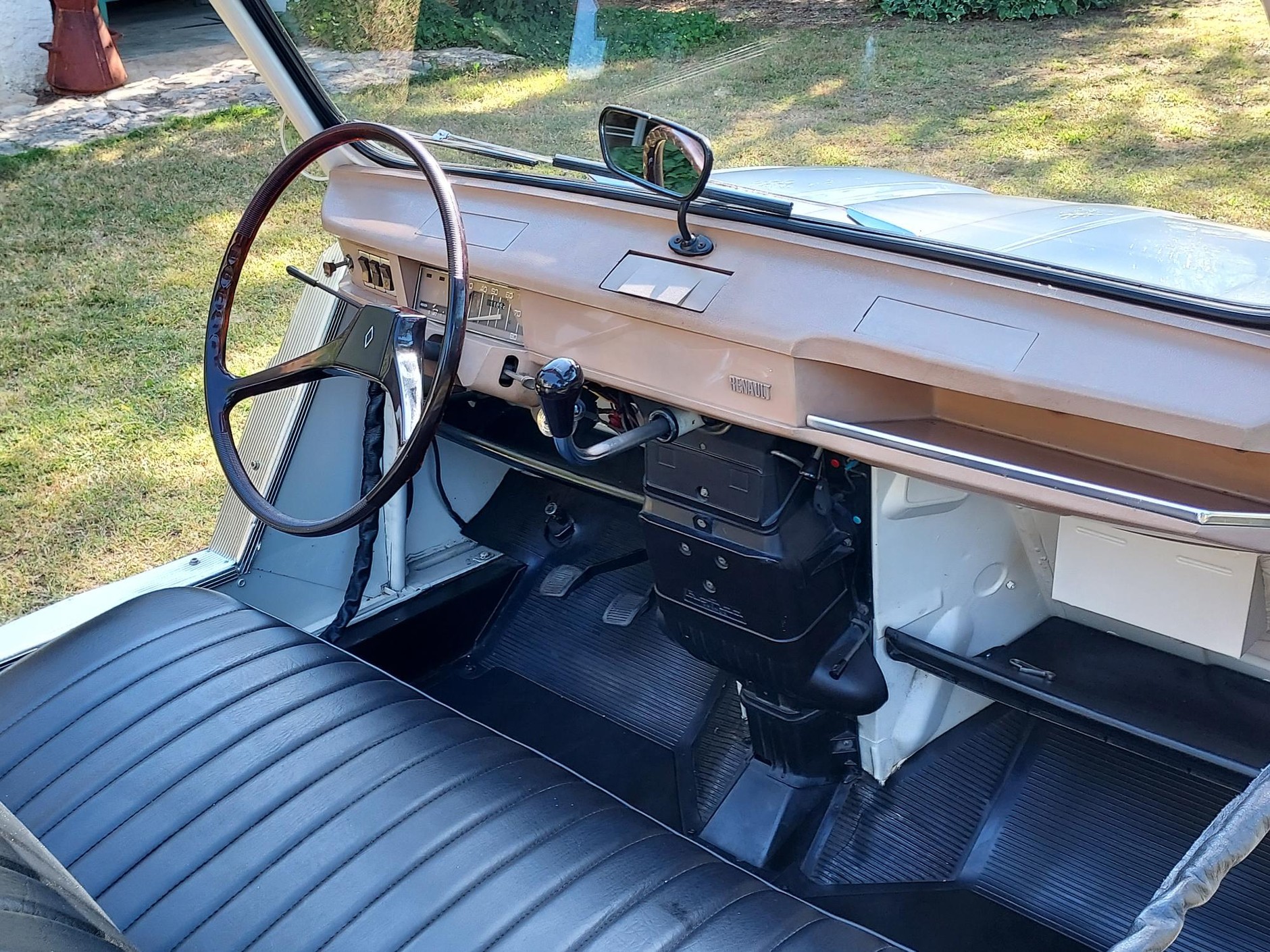 Renault 4 E-Tech Plein Sud