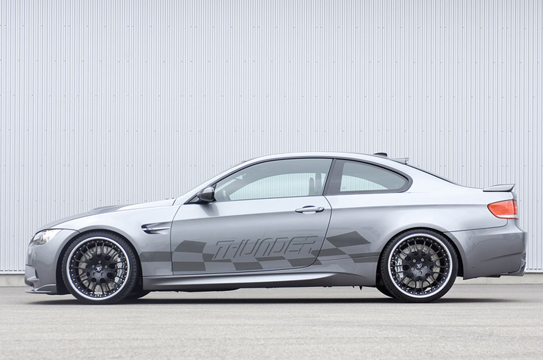 IAA Frankfurt 2007: Hamann Thunder – trójka z dziesiątką