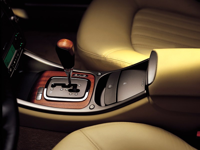 Lancia: Thesis bez następcy, do 2012 co roku nowy model