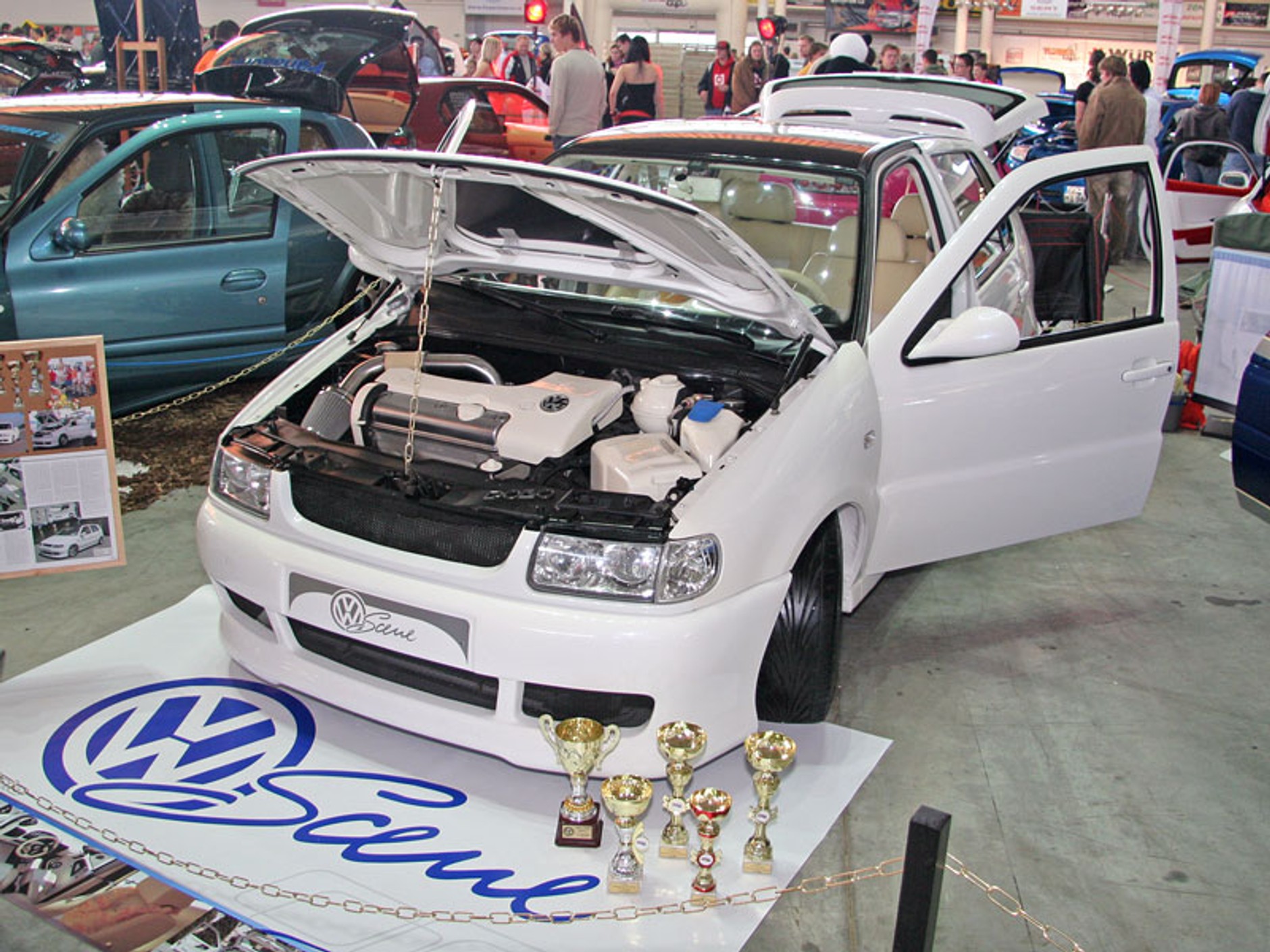 Tuning Salon Brno 2008:  fotogaleria