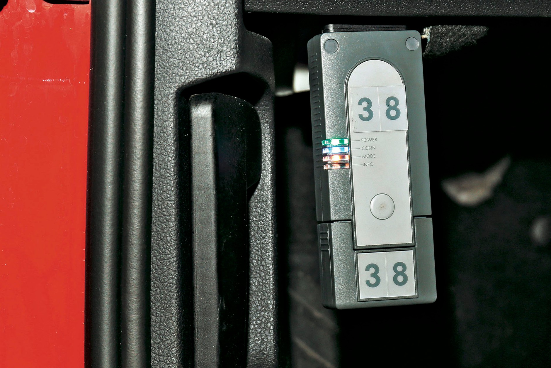 Naprawa elektrycznego hamulca postojowego - tylko dla fachowców