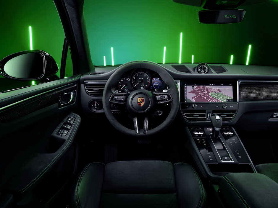 Porsche Macan 2021
